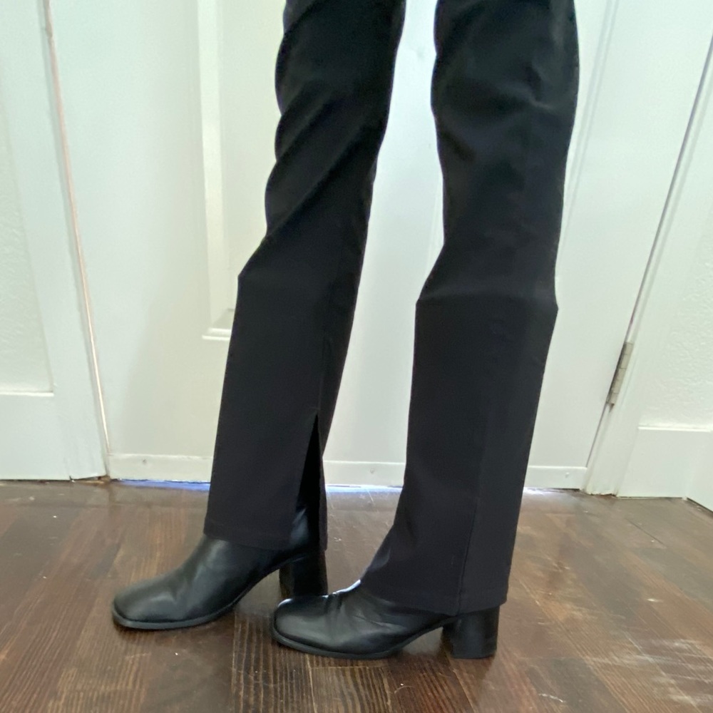 SOLD:.90s Black Leather Mid-Calf Chunky Boots - Picture 13 of 16